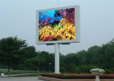 China 10000dots/einfache sqm LED Videoanschlagtafeln behalten Werbung- im Freienbrett LED bei  fournisseur