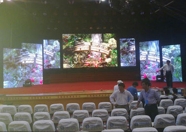 China 500mm x 500mm HD Innen-4.81mm farbenreiche druckgießende Aluminiumkabinett-Stadium Miet-LED-Anzeige fournisseur