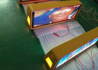China Der Werbung- im Freienp5 farbenreiches Zeichen-drahtloses System 3G Taxi-Spitzen-des Dach-LED fournisseur