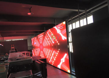 China digitale Werbungsbretter 1/8scan 5mm, Schirm 6500nits LED im Freien fournisseur