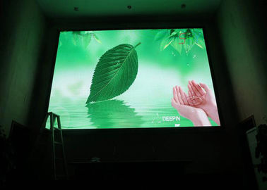 An der Wand befestigter örtlich festgelegter Innenschirm LED-P3 Anzeigen-HD RGB LED für Regierungs-Projekte fournisseur