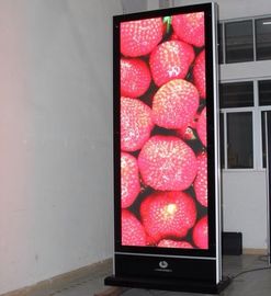 3mm LED Werbungs-Anschlagtafeln RGB 3 auf 1 LED-Werbungs-Schirm für Media Player fournisseur