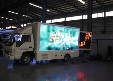 LKW 6500Nits LED, der 4.096M x 2.048M 1R1G1B 3In1 HD LED Schirm annonciert fournisseur