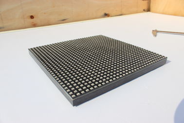 Innengebrauchs-P6 geführtes Anzeigen-Modul RGB SMD3528 3 IN 1 1/16 Scan führte Platte fournisseur